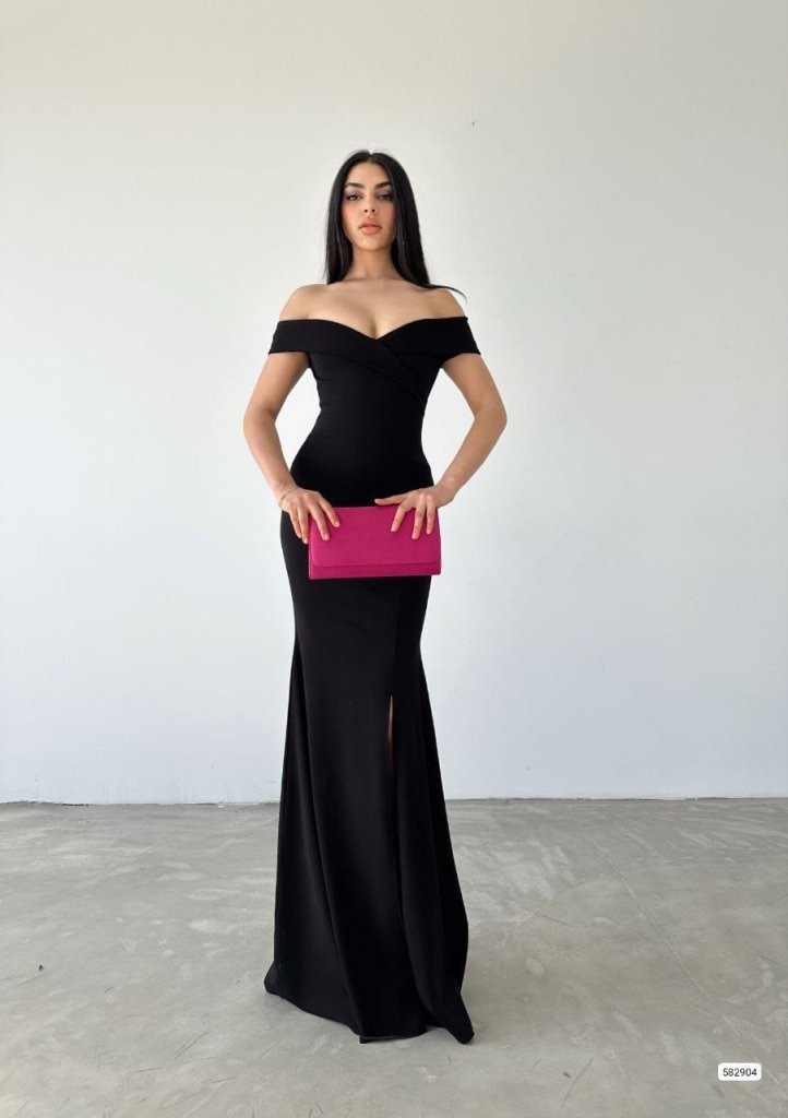 Girince 195199 Women's Madonna Neck Maxi Dress