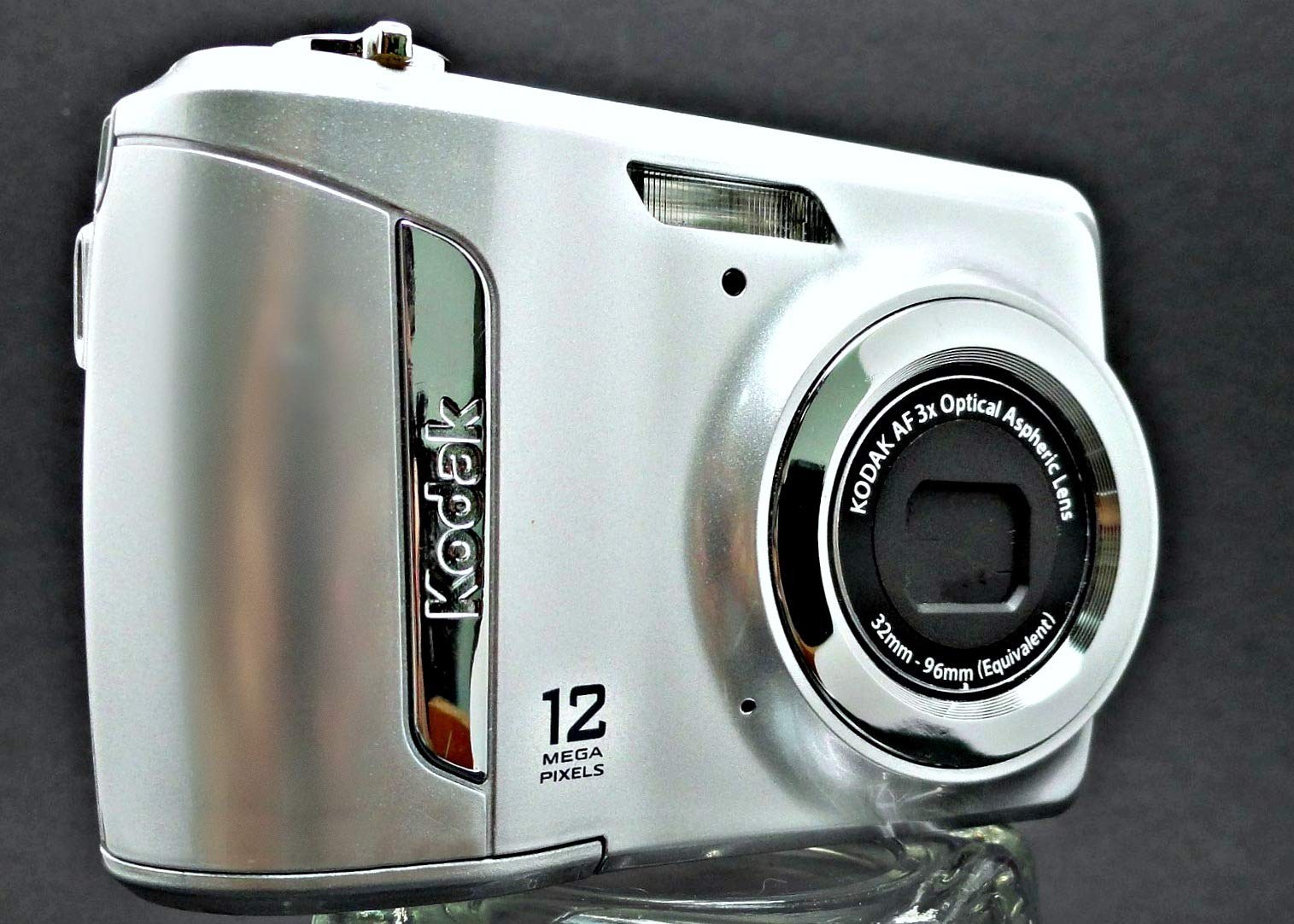 Kodak C 143 12 MP Dijital Fotoğraf Makinesi Gümüş