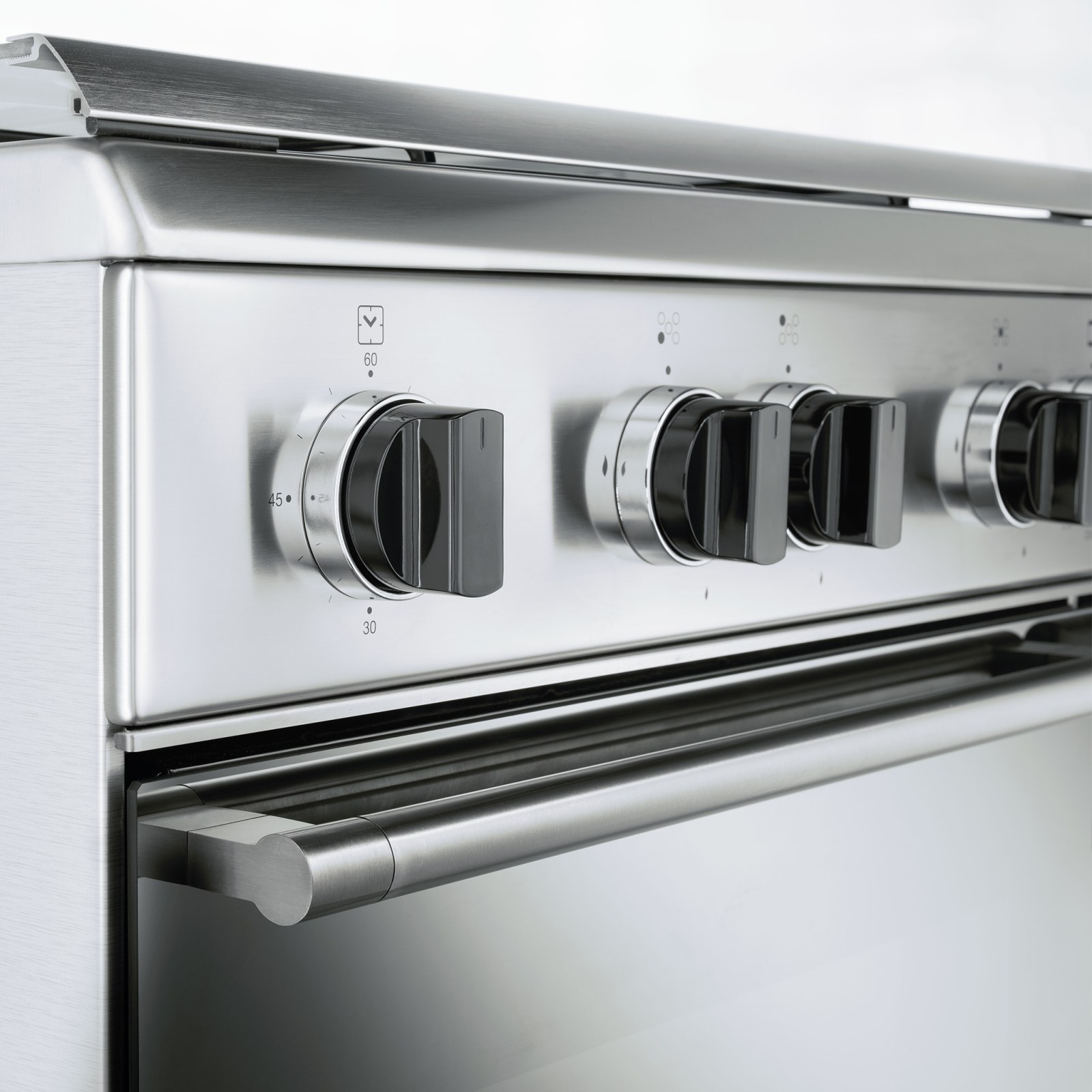 Bompani BO 943 CF DIVA Series: газовая плита с духовкой, 90 см