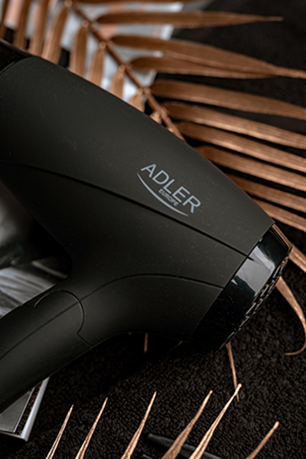 Adler AD 2266, фен 1200 Вт