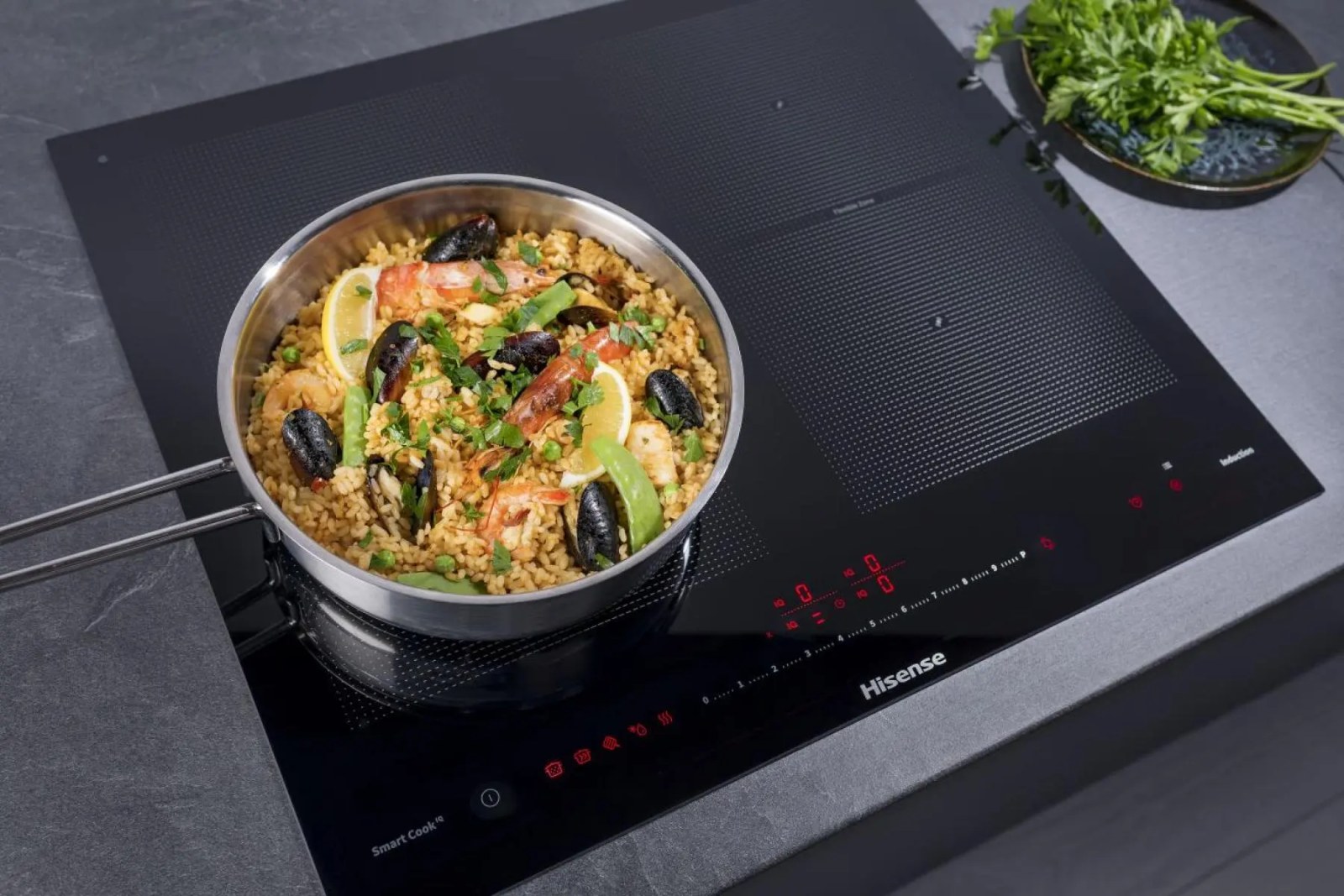 Hisense I6456CB 60 cm Black Glass Induction Hob