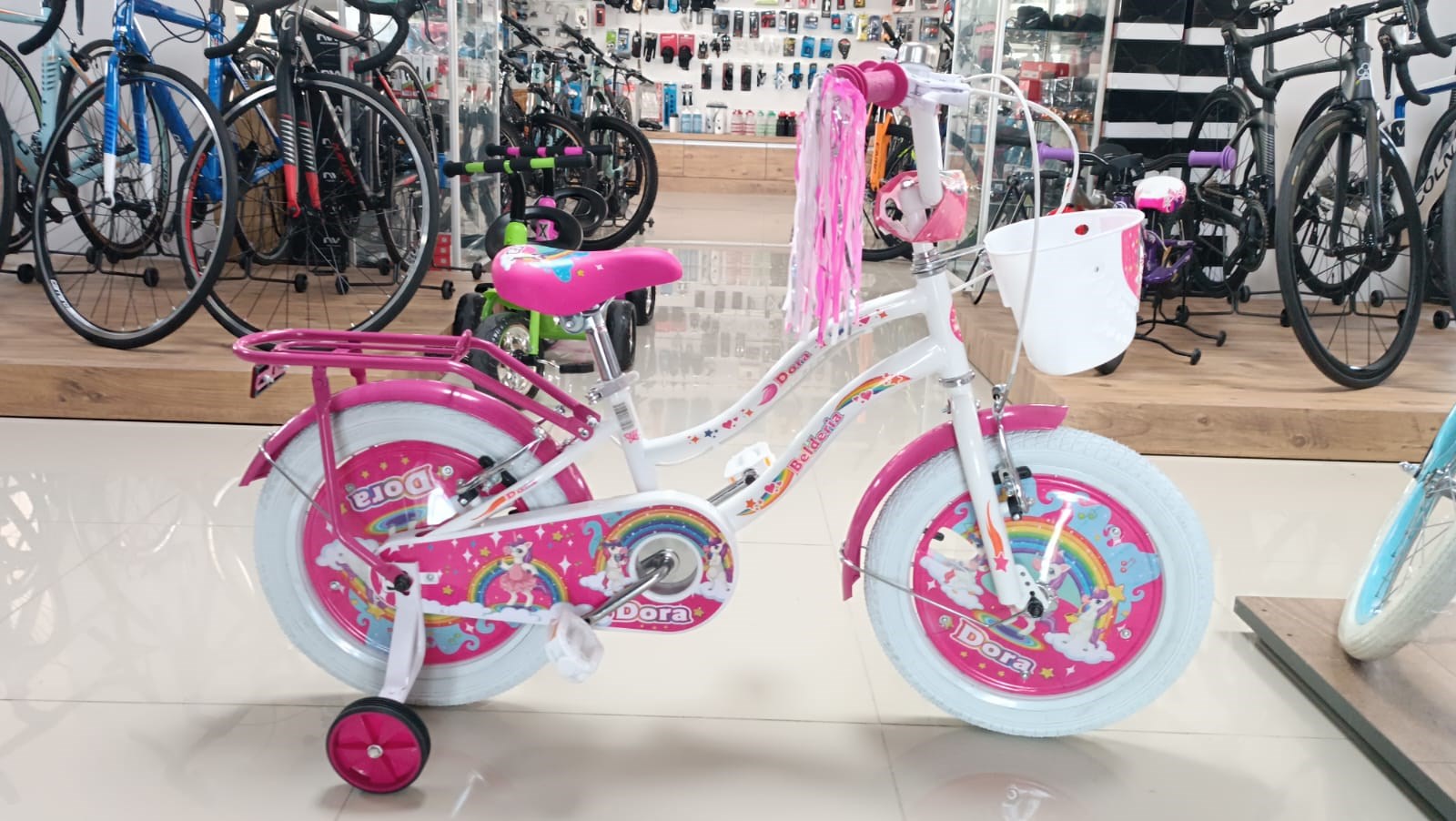 Max Dora 16" Beyaz Çocuk Bisikleti