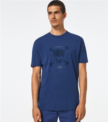 Oakley Blurred Scatter Skull Tee FOA403131 футболка тёмно-синяя 6A1