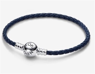 Pandora Moments Yuvarlak Tokalı Mavi Örgülü Deri Bileklik 592790C01 Mavi