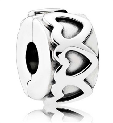 Pandora Row of Hearts 791978 Charm Gümüş