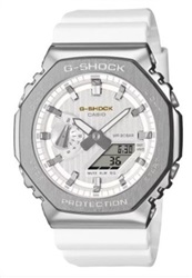 Casio G-Shock GM-2110SH-7ADR Kol Saati Beyaz