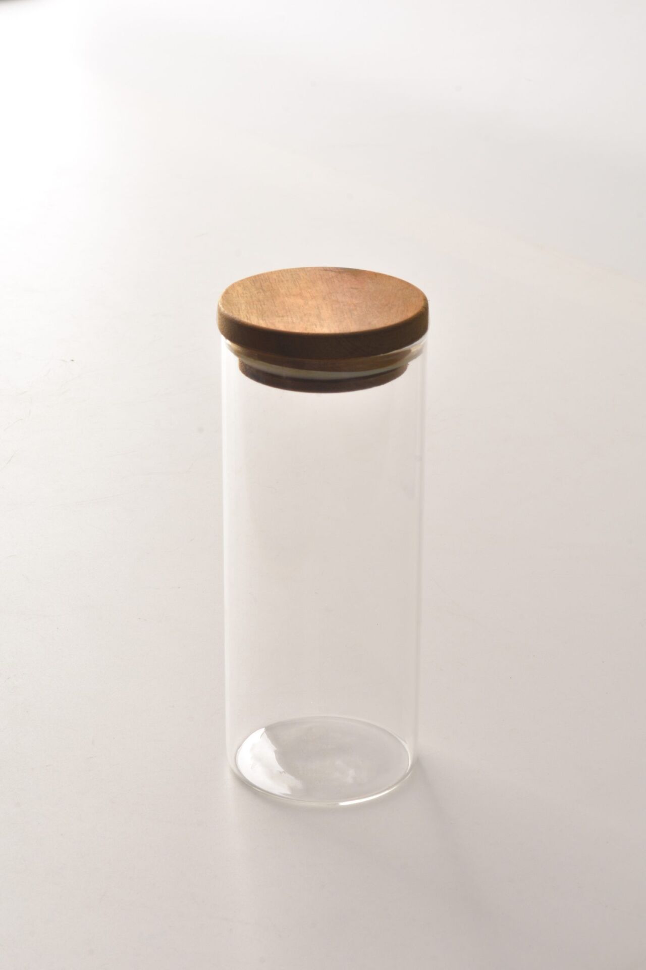 Tohana 350 ml Glass Jar with Acacia Lid