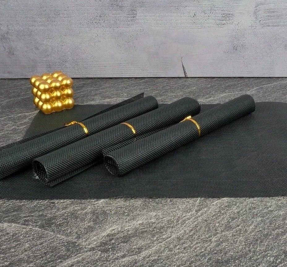 Круглая пластиковая салфетка под тарелку