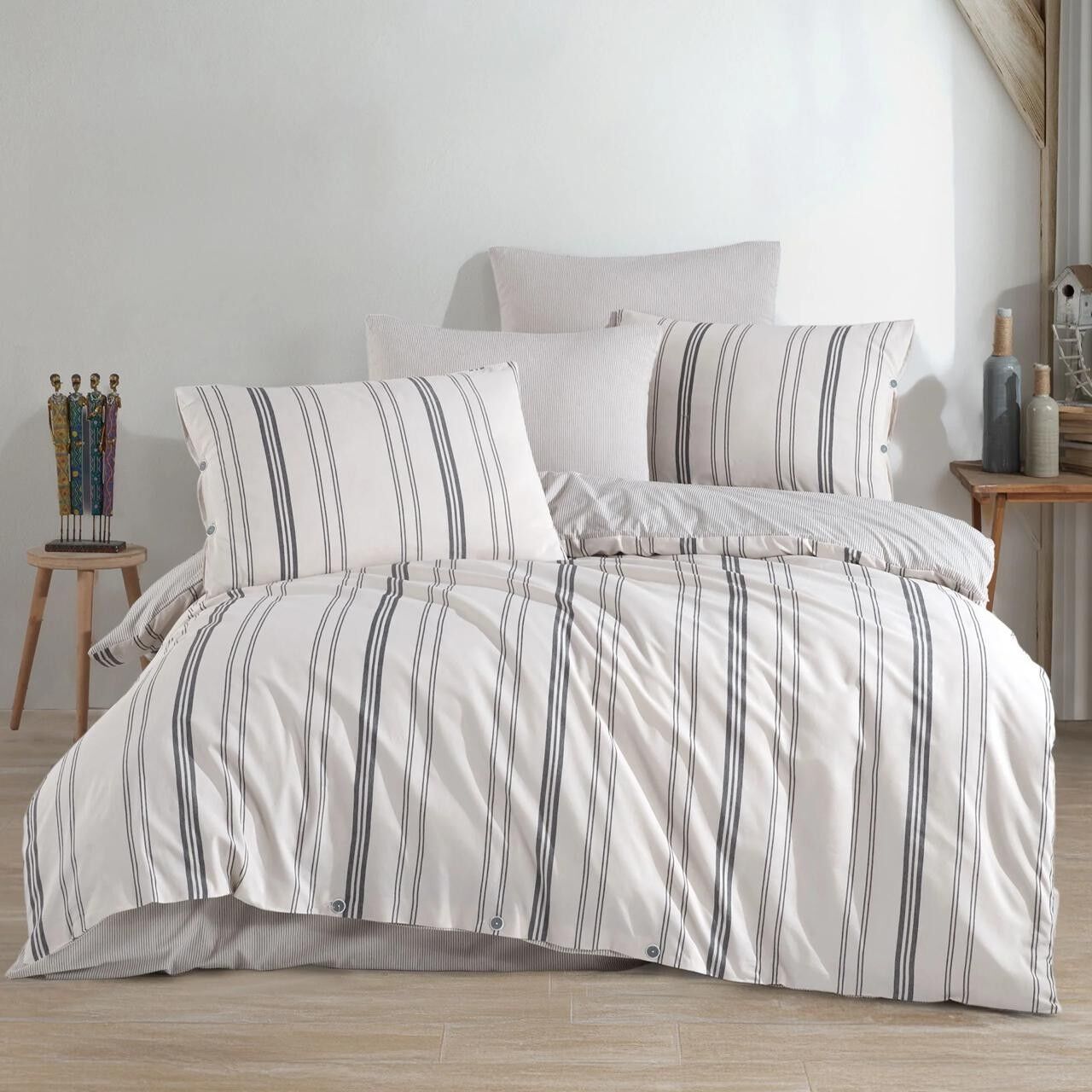 Naturel Eclipse 4-Piece Bedding Set, Beige