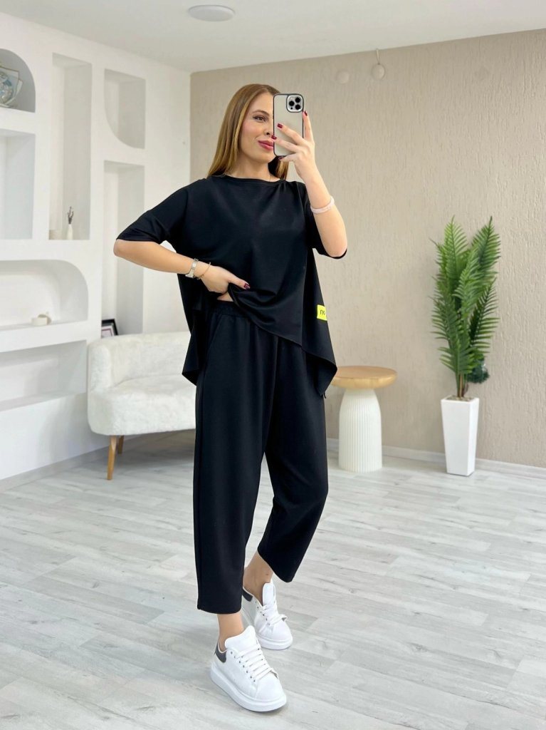 Girince 185554 Women's Short-Sleeve Top and Trousers Set