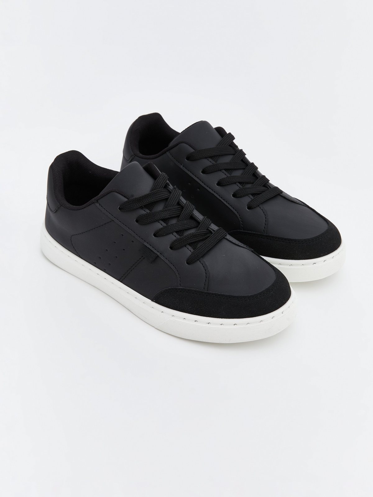 LC Waikiki Kadın Siyah Bağcıklı Sneaker 6265518