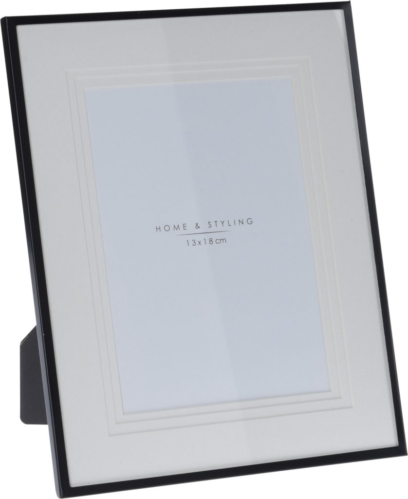 KPM2023-590 / Photo Frame Alu Black 20X25CM
